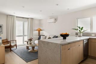 Tide House - Unit B - Modern Seaside 1BD w Parking - 3