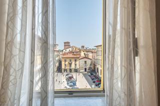 Eleganza Bernardini, una vista sui tetti - Lucca - 7