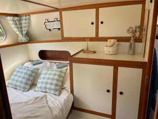 Albatross, bateau à quai à Saint-Nicolas-des-Eaux - 7