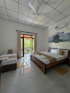Lake Breeze Villa - Anuradhapura - 7