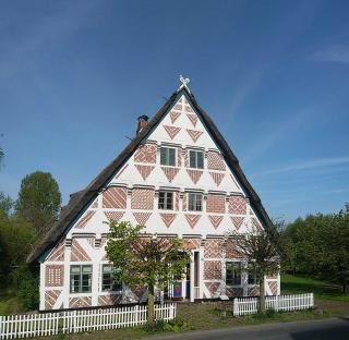 Denkmalgeschütztes Ferienidyll unter Reet - - 5