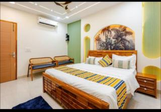 Aza Farm a Luxury Farmhouse - Greater Noida - 4