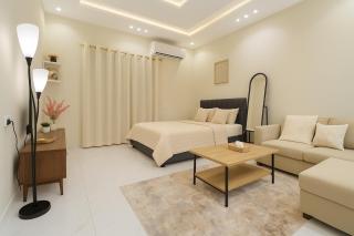 Luxury 1 BR Boulevard World 10 Min Nearby - Riad - 0