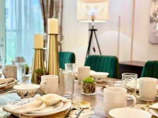 Palm Paradise Walk To Beach - 8