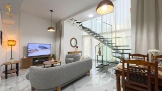 Masdar 2BR Apt Cozy Calm Poolside - Abu Dhabi - 8