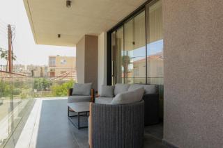 New Modern Apartment & Terrace - Limasol - 4