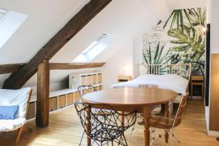 Beautiful Bright Apartment Near The Marais - 0
