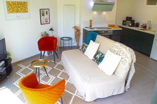 Plain-pied - Centre ville - Jardin au calme - 0