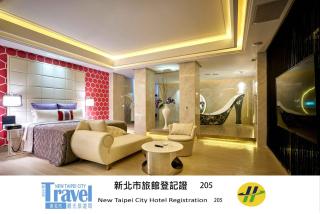 Purple Rainbow Motel - 0