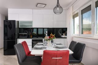 Sunset Coral Trogir - apartment with pool - Trogir - 2