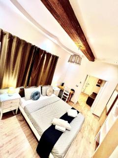 Pantheon Luxury Suite Rome Historic Center - Roma - 8