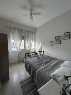 Moderna Yaya - Andros Chora - 1