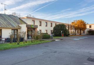 B&B HOTEL Blois Nord Vallée Maillard - 0