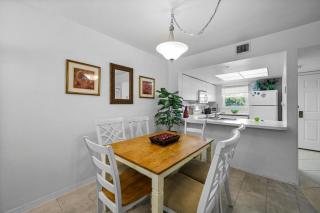 Essex 203 South - Marco Island - 5