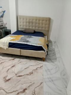 the cheapest room closest to the airport - Arnavutköy - 5
