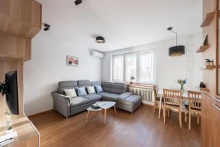 Prague Sports District 2 BR Apt - Prag - 2