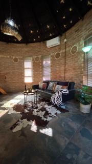 Oceans Bavarian Boutique Apartments - Maun - 4