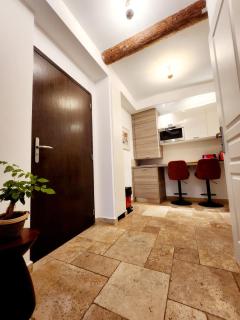 Le Massena Central - Dans le Vieil Antibes - Antibes - 4