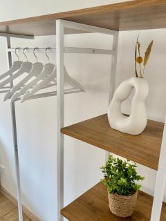 Stylish Flat Near Centre - Klagenfurt - 6