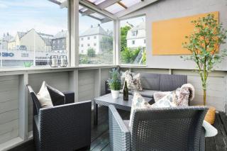 City apartment with 4 bedrooms & private terrace - Ålesund - 8
