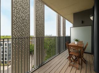 Deluxe 2 Bed Flat with Balcony in Hackney - 1