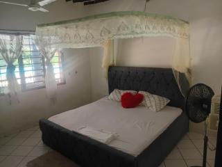HIDEOUT Villa - 9