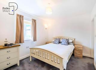 No 6 PolkaStays Ivy Farm Orchard Suite - - 5