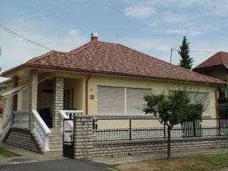 Holiday home in Balatonszarszo 48120 - Balatonszárszó - 0
