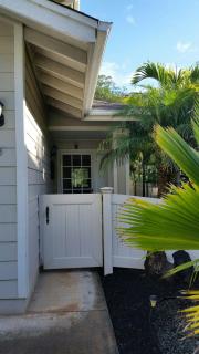 Tropical Streamside Central Oahu Home - Waipio Acres - 6