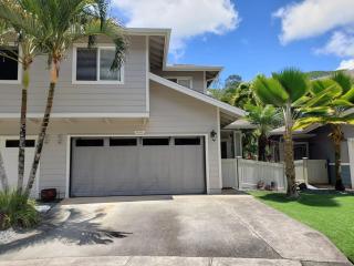 Tropical Streamside Central Oahu Home - Waipio Acres - 4
