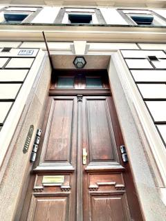 Honor - All in One Room - Linz - 1