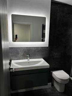 Boutique 2 bedroom apartment - Mersham - 8
