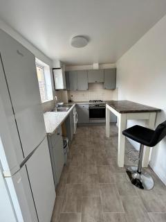 Vic Estates - Luton - 8