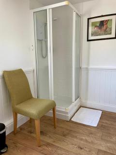 The Pigs' Pantry, Burley - 1