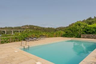 HostWise - Quiet & Modern Villa with Pool & River - Bicas - 2