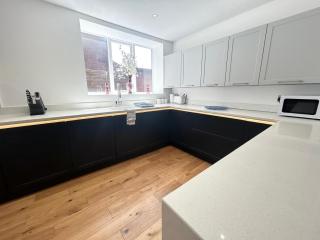 Stanley House - Luxury 6 Bed, Free Parking - Blackpool - 7