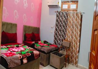 Hotel ORS Guest House Ram Mandir 2km, Ayodhya Station 1km, NH19 1km - Ayodhya - 4