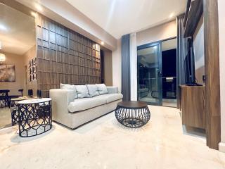 Vista at The Peak 2BR Apartment in Tunjungan Plaza 5 Surabaya by Le Ciel Hospitality - 9