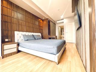 Vista at The Peak 2BR Apartment in Tunjungan Plaza 5 Surabaya by Le Ciel Hospitality - 1