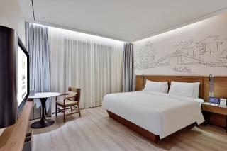 UrCove by Hyatt Jiashan Centre - Jiashan - 0