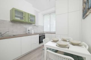 Bright Two-Bedroom Apartment in Nowa Huta by Noclegi Renters - Krakow - 8