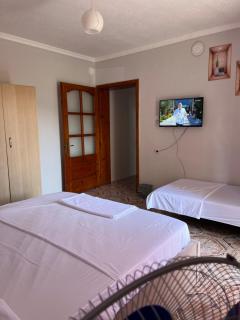 Rent rooms,Pogradec - Pogradec - 5