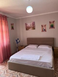 Rent rooms,Pogradec - Pogradec - 1