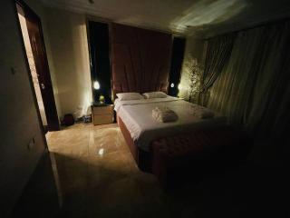 Cairo Crown Apartment including gym, spa and jacuzzi pool no visitors - Le Caire - 8