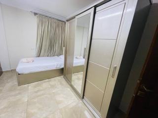 Cairo Crown Apartment including gym, spa and jacuzzi pool no visitors - Le Caire - 9