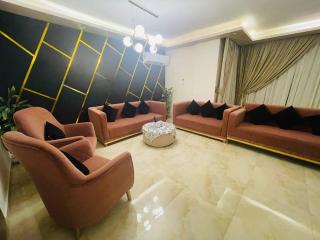 Cairo Crown Apartment including gym, spa and jacuzzi pool no visitors - Le Caire - 3