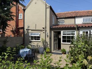 Worstead Cottage by Big Skies Cottages - Worstead - 0