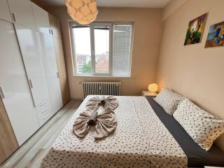 Cairo central 1BDR w Work Space near Metro and Railway Station - Sofia - 2
