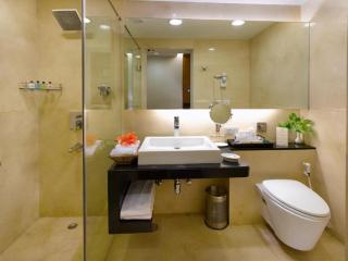Hotel Cloud Near Delhi Airport - New Delhi - 4
