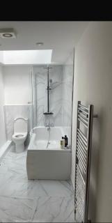 Stunning coastal retreat - Hollington - 7
